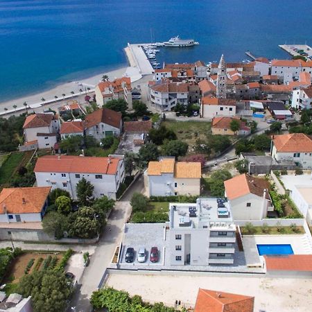 Villa Stella - Crowonder Luxury Rent Turanj Exterior photo