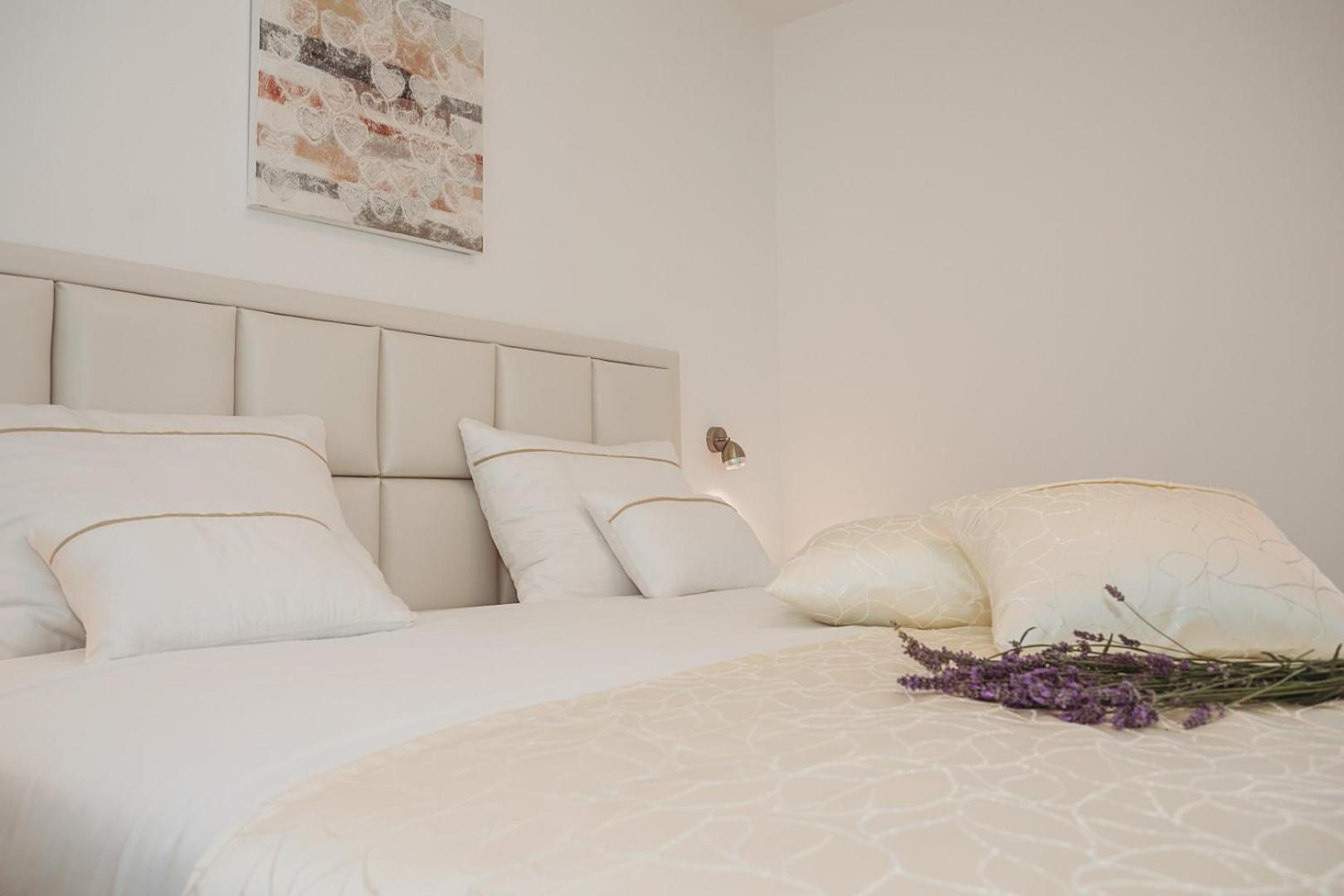 Villa Stella - Crowonder Luxury Rent Turanj Exterior photo